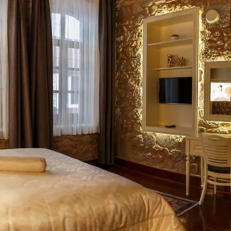 Verula Luxury